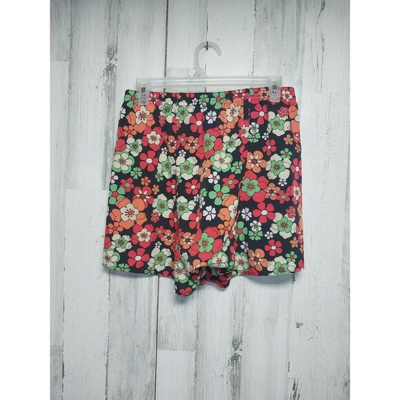 Urban Outfitters BDG Women’s Size Small Floral Pull on Shorts - Picture 3 of 6